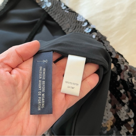NWT - BANANA REPUBLIC Black Sequin Mini Dress, Reversible V-Neck & round neck, 4 - Picture 10 of 12
